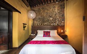 Suites Los Camilos